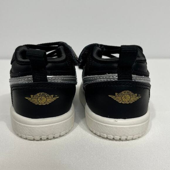 Jordan 1 Low ALT SE (TD) Black, Metallic Silver-Sail/Size-4 C / FZ3922 001 - Picture 4 of 13